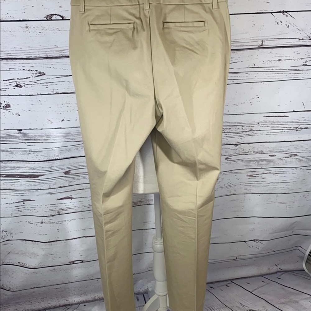Women’s St. John’s Bay khaki pants - Picture 7 of 7